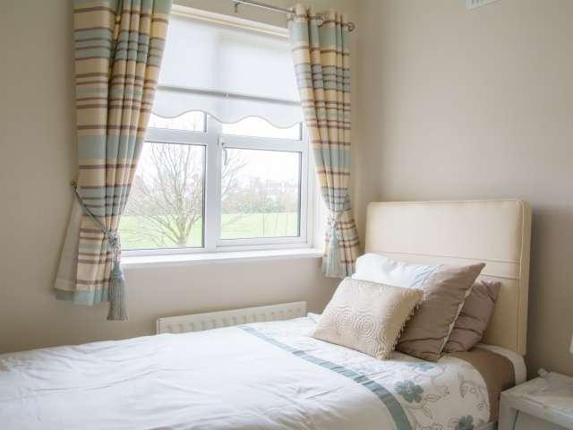 Room to rent in Beverton, County Dublin
