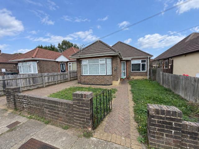 House for rent in Spring Park, Luton