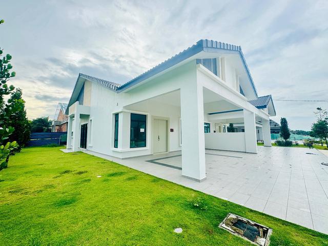 Residential House for sale in Malaka