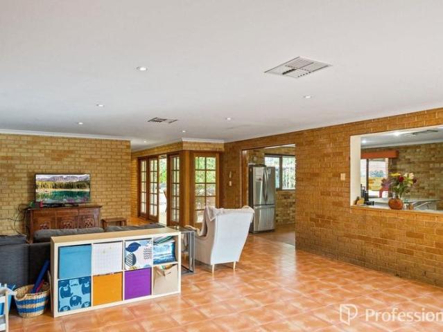 House for rent in Yangebup, Western Australia