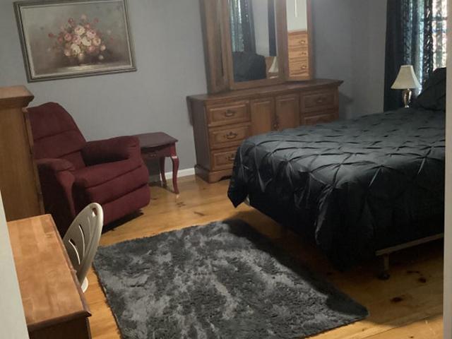 Room for rent in Erving, Franklin County