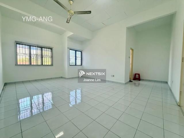 Shop for sale in Kuching