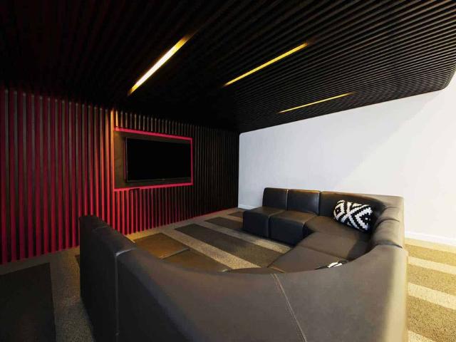 Room for rent in Spike Island, Feckenham