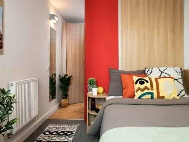 Room for rent in Elephant and Castle, Greater London