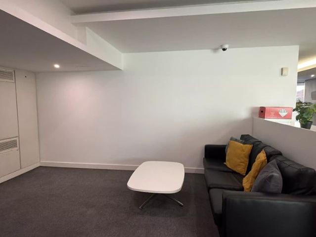 Room for rent in City Centre, Georgia
