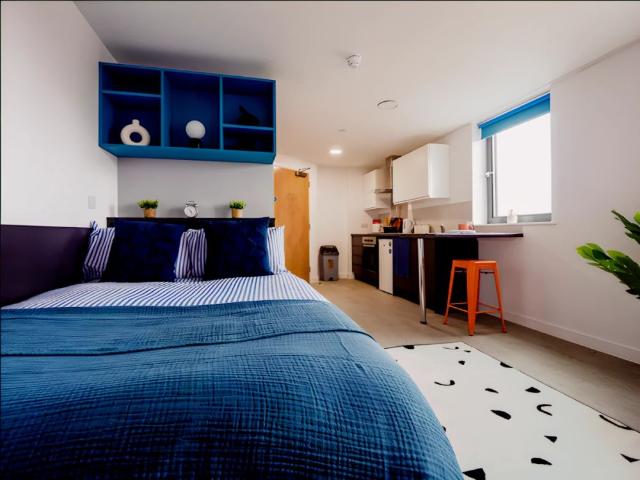 Studio for rent in Little Chester, East Midlands