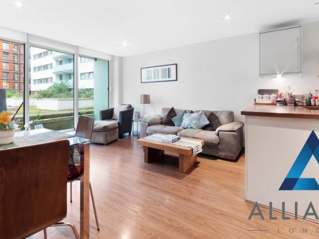 Apartment for rent in London Borough of Newham, Greater London