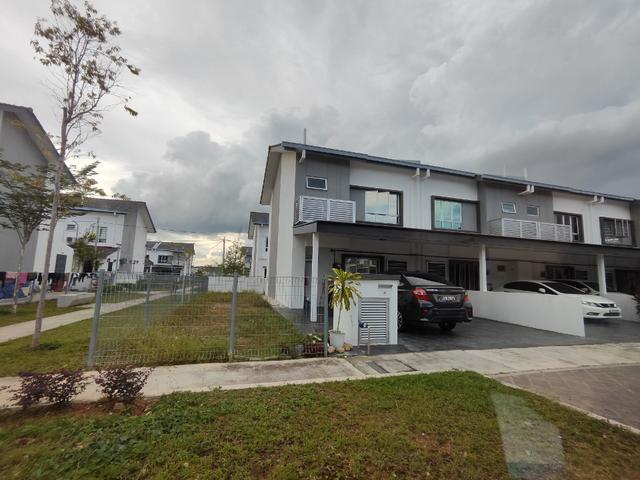 Terraced House for sale in Tanjong Sepat, Selangor