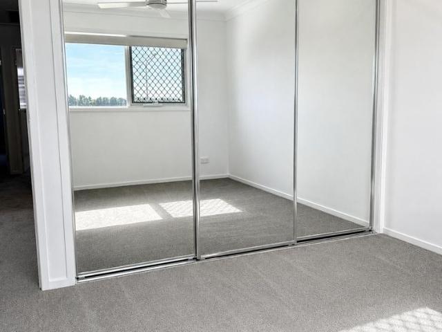Townhouse for rent in Toombul, Queensland