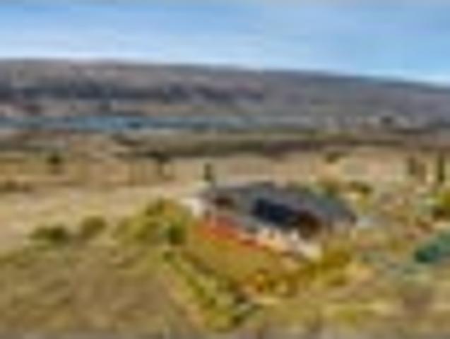 House for sale in Otakou