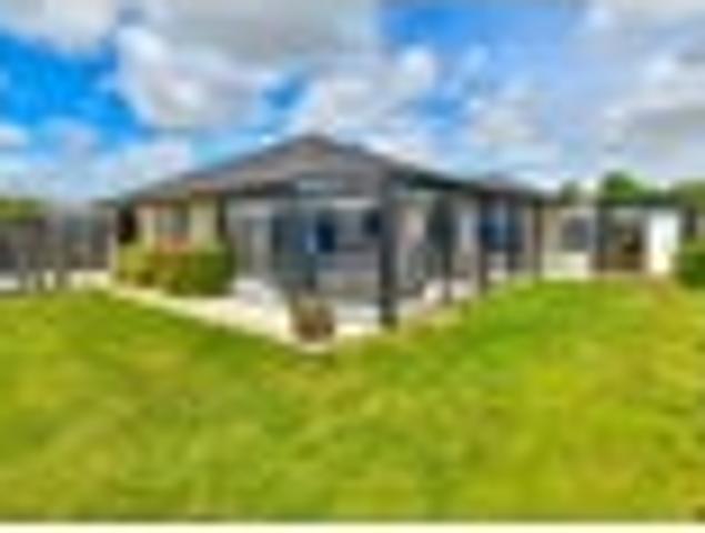 House for sale in Awhitu