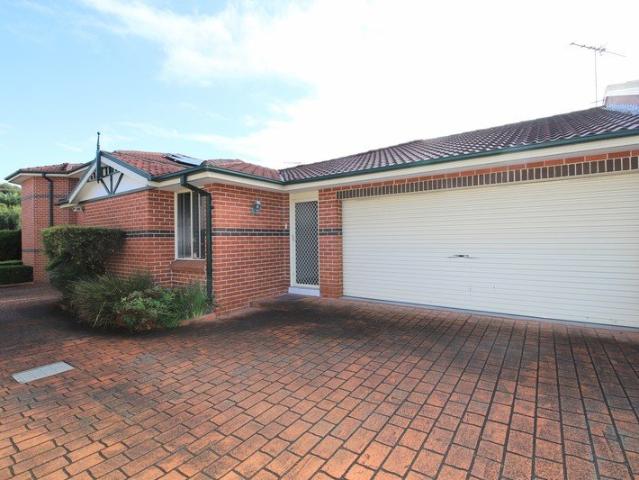 Villa for rent in Sydney, New South Wales