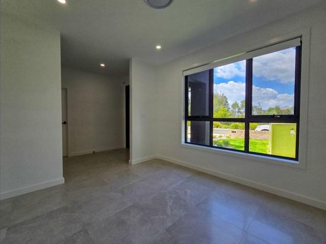 House for rent in Gregory Hills, Sydney