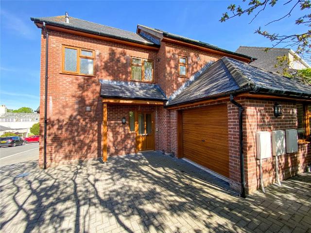 House for rent in Foxhayes, Watergate