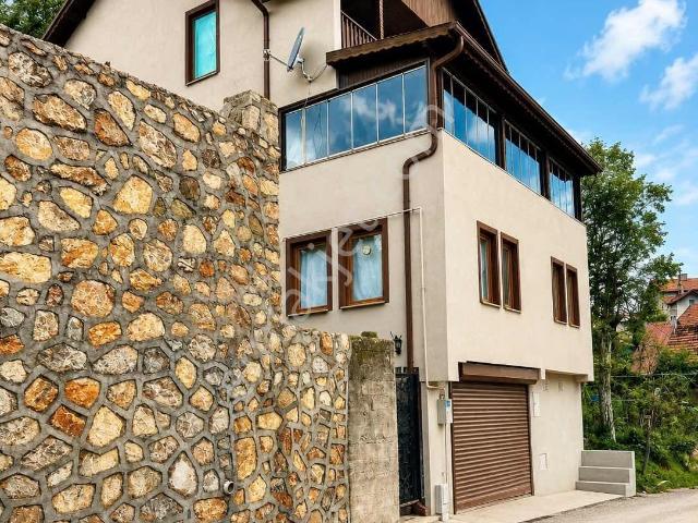 Bursa içerisinde satılık Villa