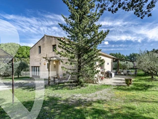 Maison vente à Arles, Eygalières