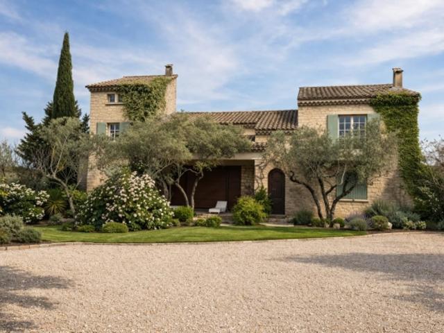 Maison vente à Arles, Eygalières