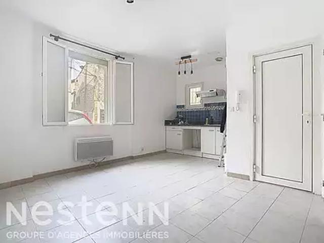 Appartement vente à Lotissement Les Amandiers, Eyguières