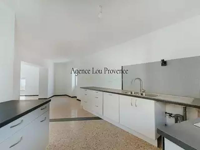Appartement vente à Aix-en-Provence, Eyguières