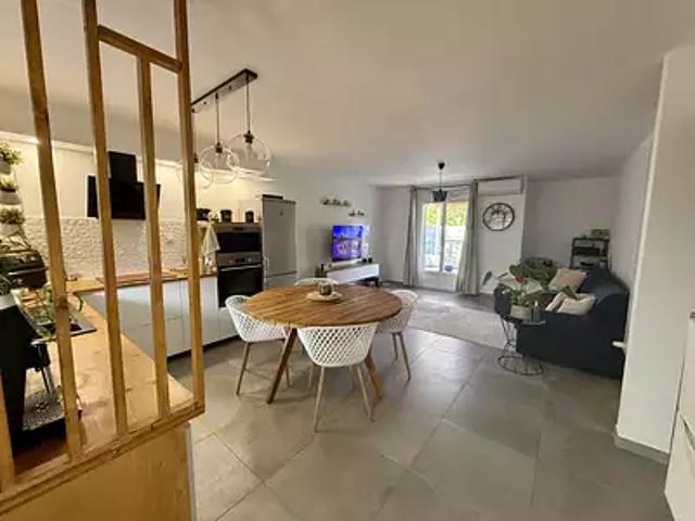 Maison vente à Aix-en-Provence, Eyguières