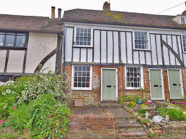 House for rent in Hollingbourne, Midway