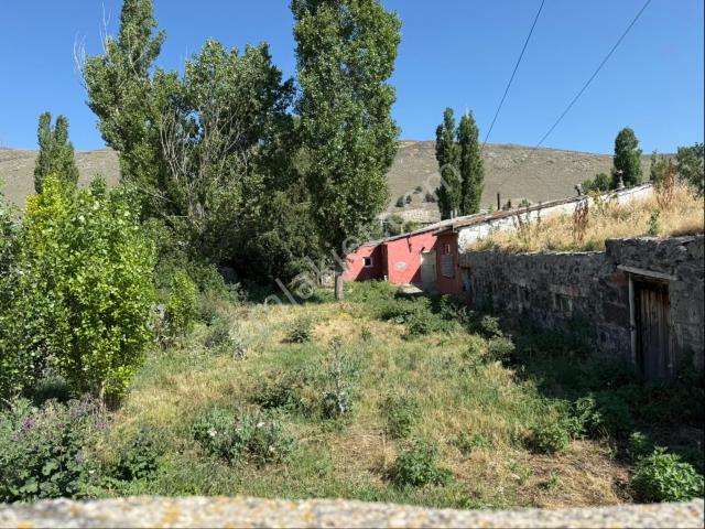 Kars Merkez içerisinde satılık Villa