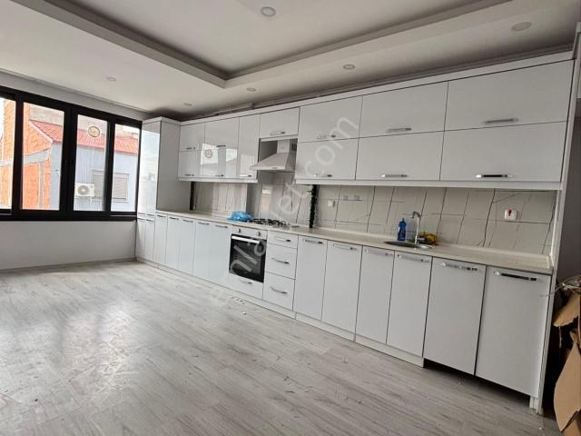Turgutlu, Manisa içerisinde satılık mülk