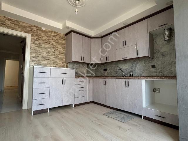 Turgutlu, Manisa içerisinde satılık mülk