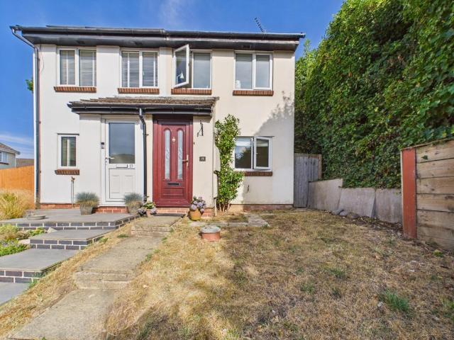 House for rent in Golden Valley, Gloucestershire