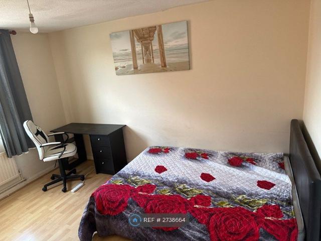 House for rent in Walworth, Greater London