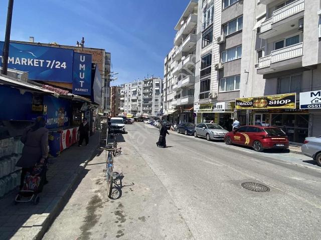 Karabağlar, İzmir içerisinde satılık mülk