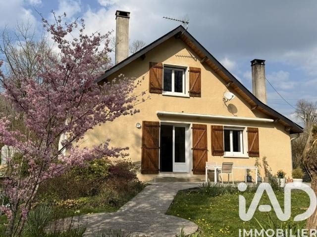 Maison vente à Oloron-Sainte-Marie, Eysus