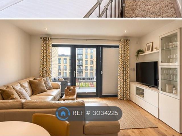 Apartment for rent in Myatt's Fields, Greater London