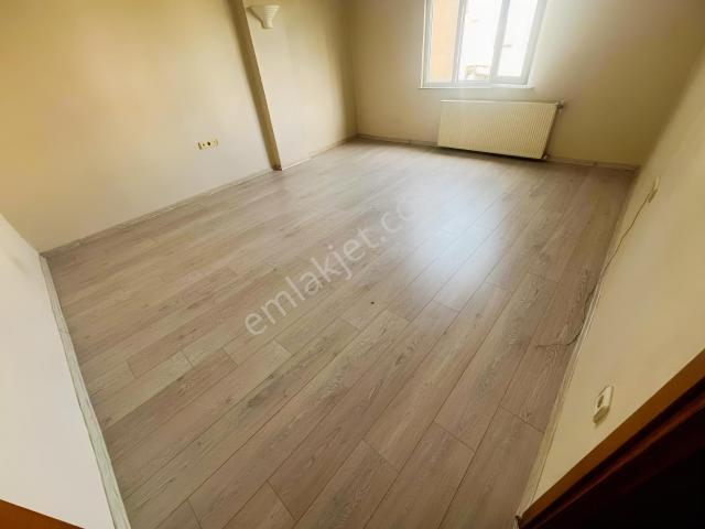 Akşemsettin Mahallesi, Eyüpsultan içerisinde kiralık mülk