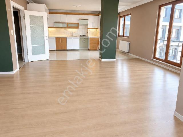 İstanbul içerisinde kiralık mülk