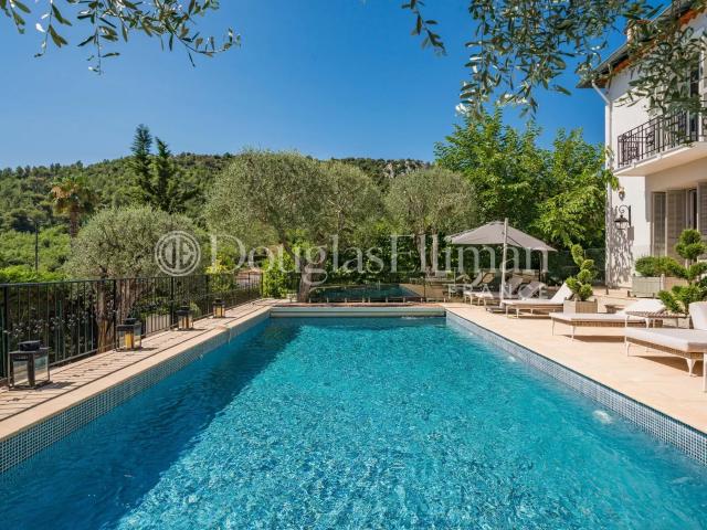 Villa vente à Nice, Èze