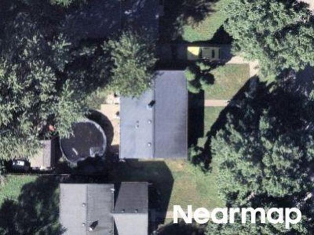 House for sale in Zion, Lake County