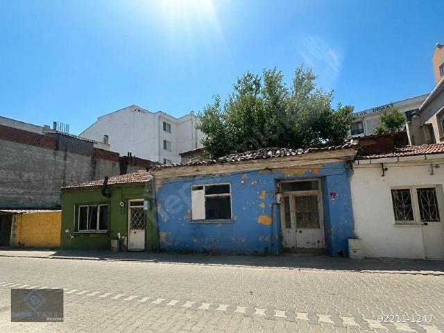 Camikebir Mahallesi, Ezine içerisinde satılık Arsa