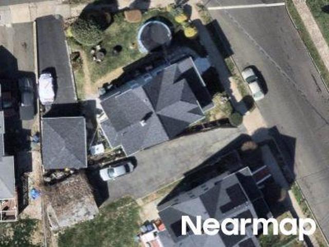 House for sale in Bridgeport, Connecticut