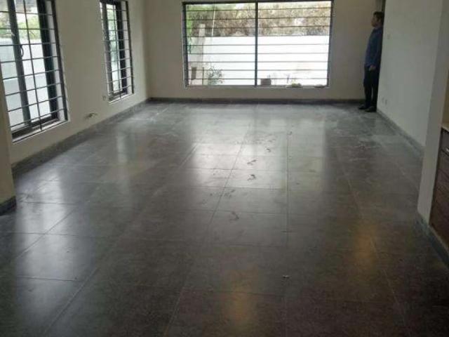 House for rent in ایف-10/2, اسلام آباد