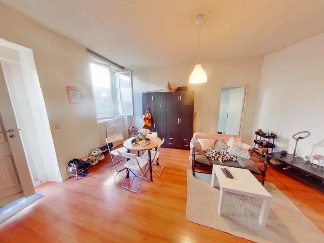 Appartement location à Saint-Étienne, Saint-etienne