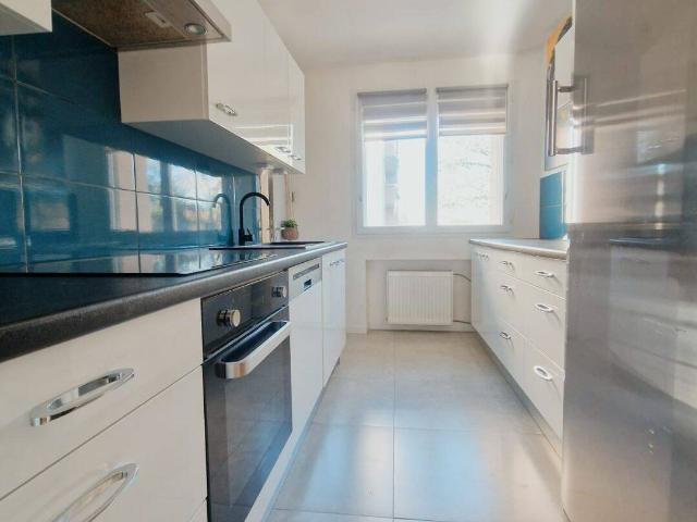 Appartement location à Cité des Jonquières, Ancône