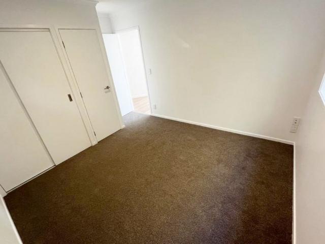 House for rent in Sunnynook, Oroua County