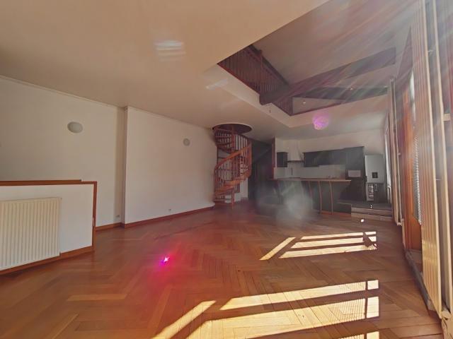 Appartement location à Saint-Étienne, Saint-etienne