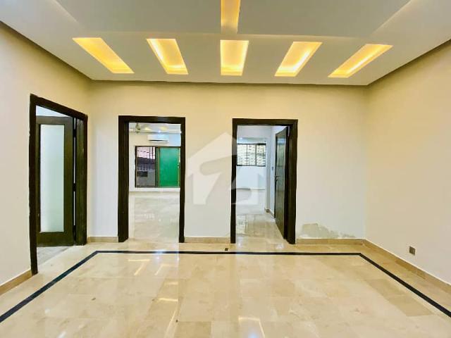 Apartment for sale in Islamabad