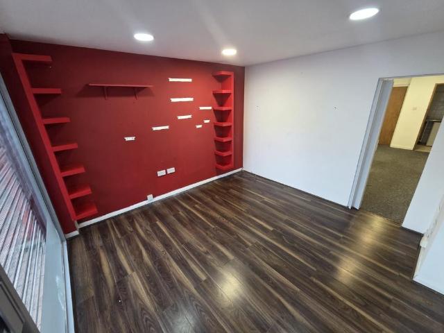 House for rent in London Borough of Ealing, Park Royal