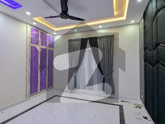 House for sale in Sialkot, Islamabad Capital Territory