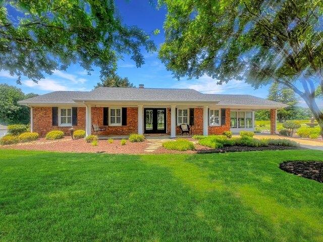 House for sale in Dry Fork