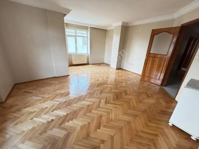 Ümraniye, İstanbul içerisinde kiralık mülk