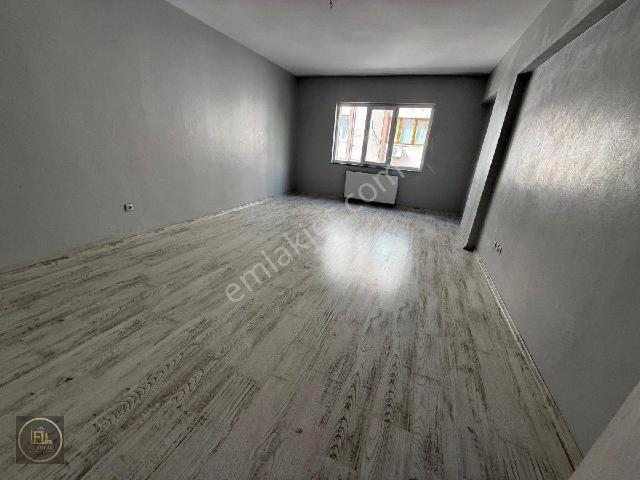 Cumhuriyet Mahallesi, Üsküdar içerisinde kiralık mülk